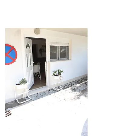 Adri Appartement *